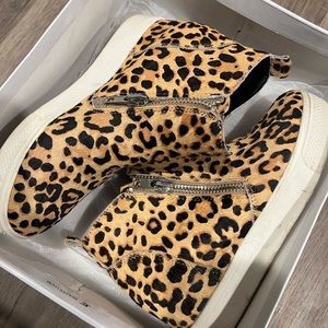 Steve Madden booties